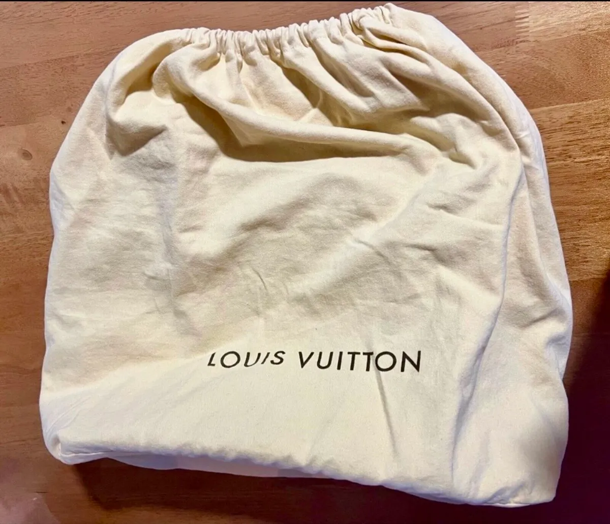 Louis Vuitton - Image 4