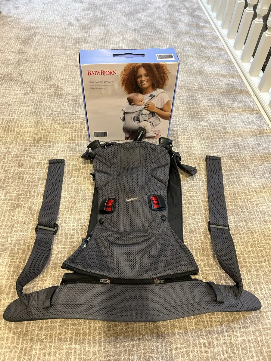 Baby Björn Carrier - Image 1
