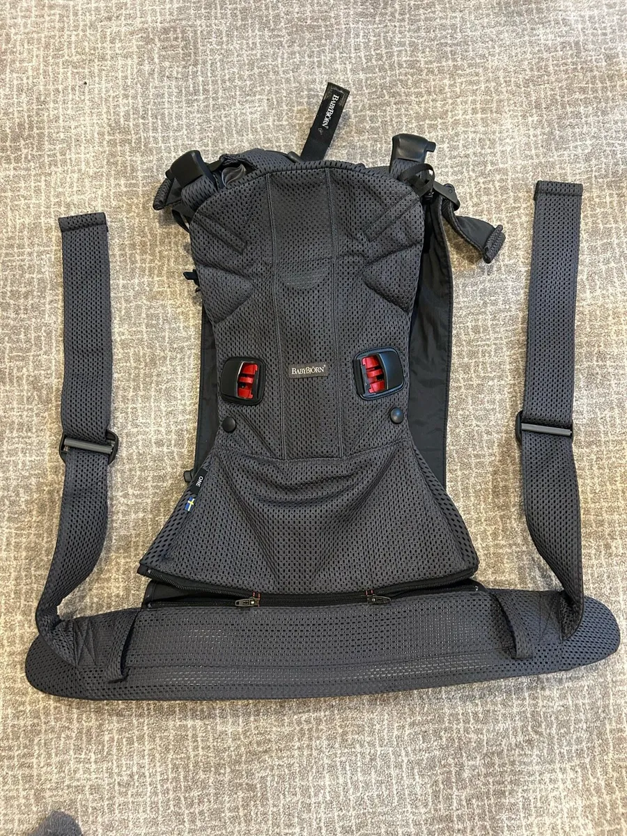 Baby Björn Carrier - Image 2