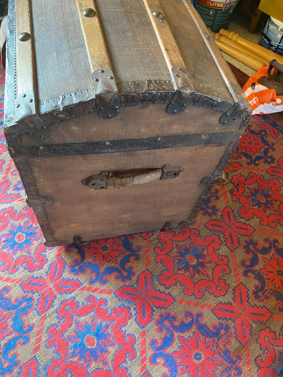 Dome top trunk - Image 4