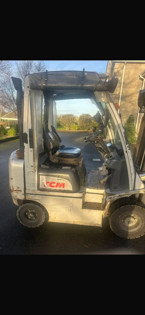 Tcm 1.8 forklift - Image 3