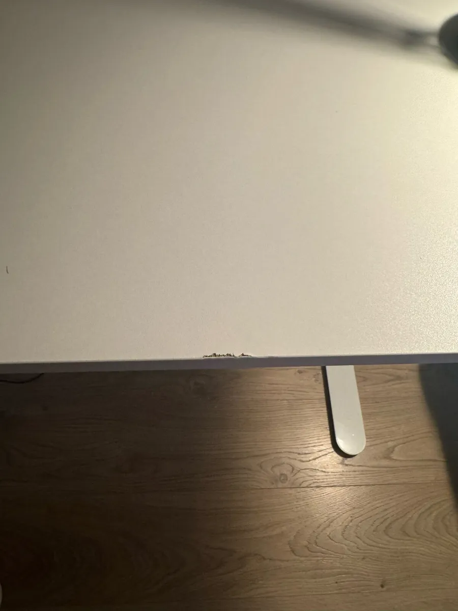 Electric Standing Desk 700 x 1400 - Image 4