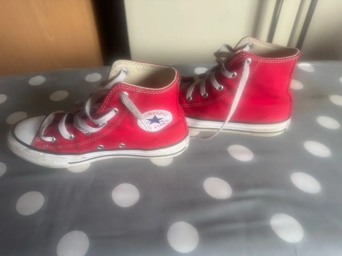 Converse red size 1 - Image 4
