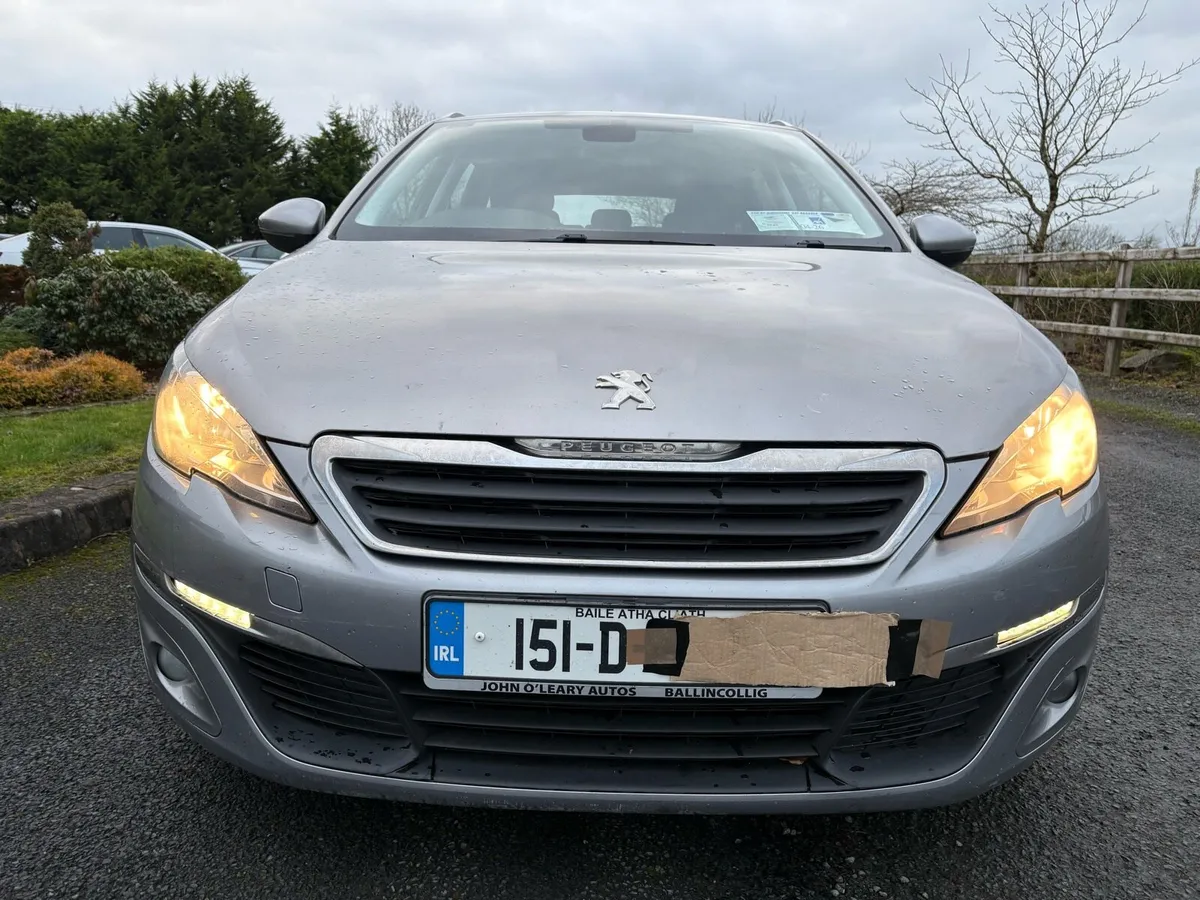 2015 Peugeot 308 Diesel Estate,Driving - Image 1