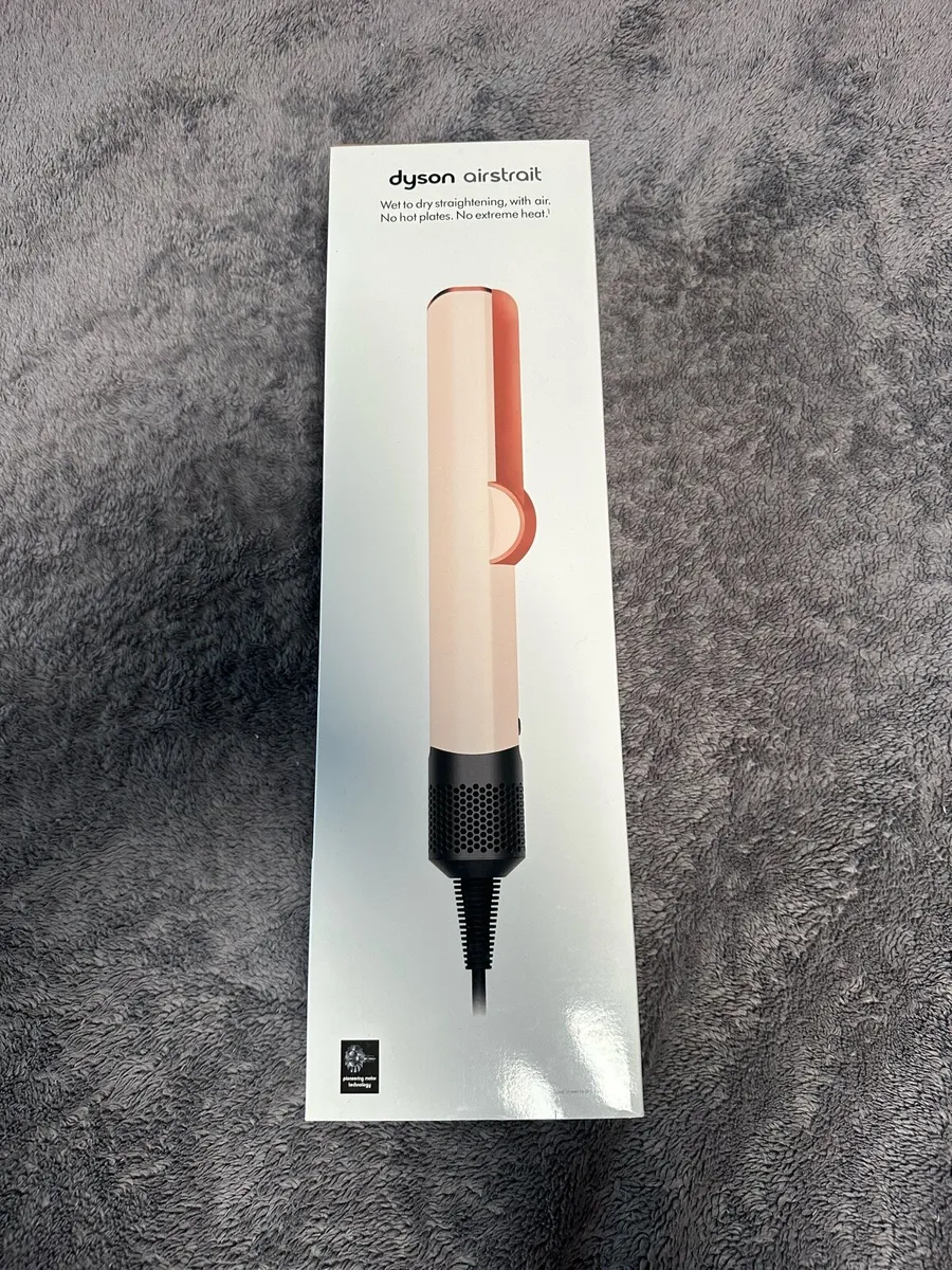 Dyson Airstrait - Image 1