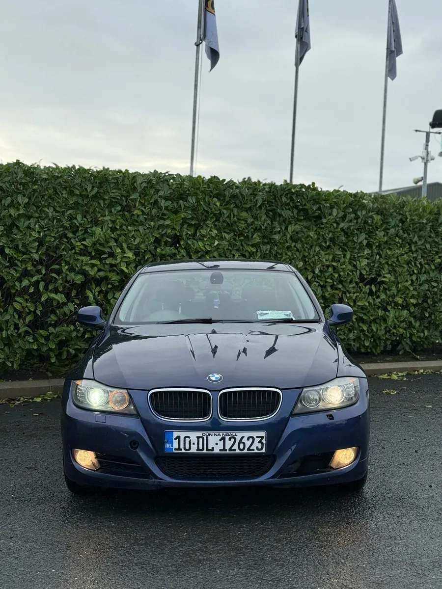 2010 BMW 320D 2450€ - Image 3