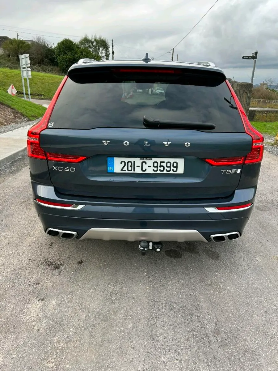 Volvo XC60 PHEV Inscription FVSH - Image 4