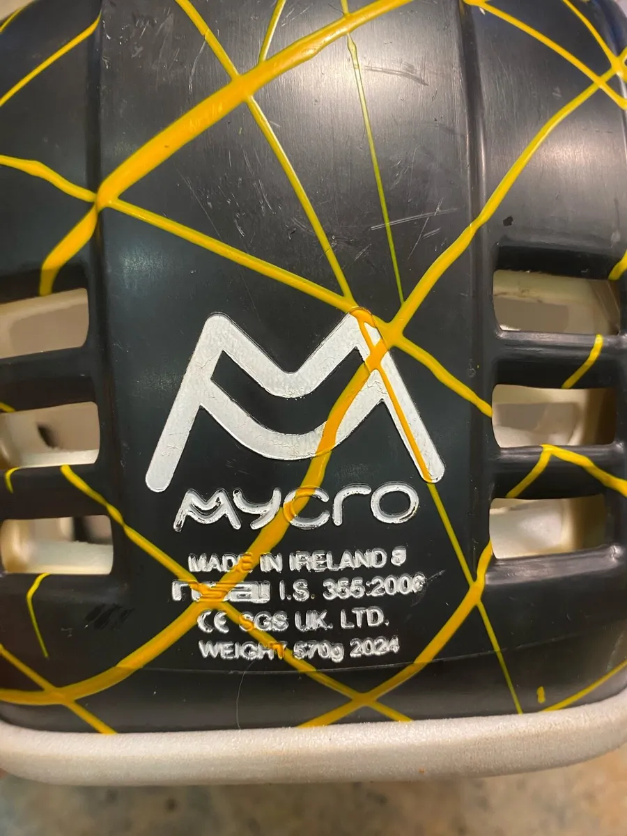 Hurling Helmet - Image 4