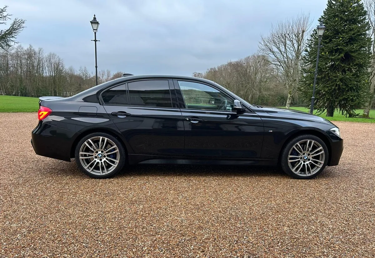 BMW 320d XDrive - Image 1