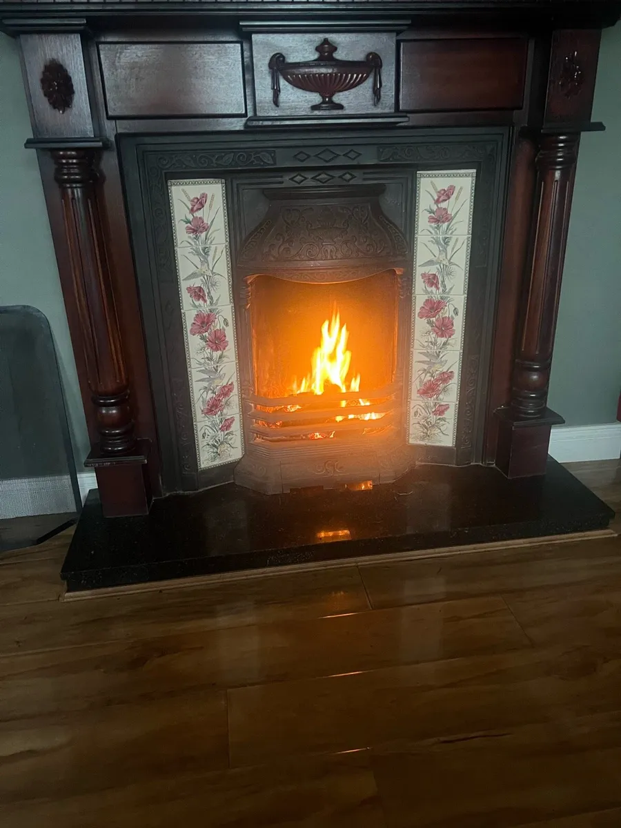 Wrought iron fire place - Image 1