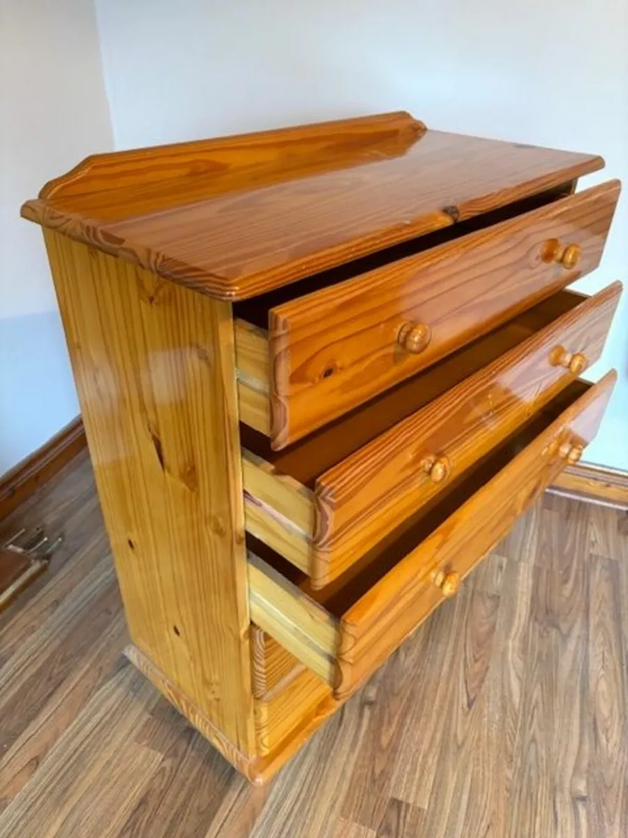 Bedroom drawer unit & Bedside locker - Image 2