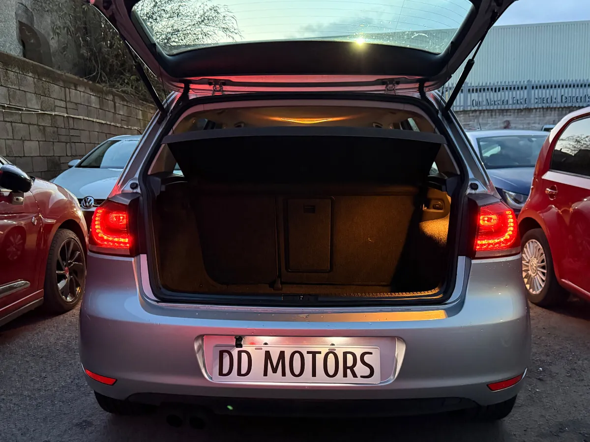 Volkswagen Golf 2012 1.4 Automatic highline as - Image 4