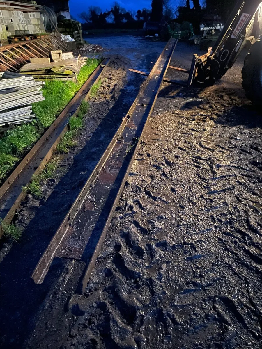 Steel beam - Image 2