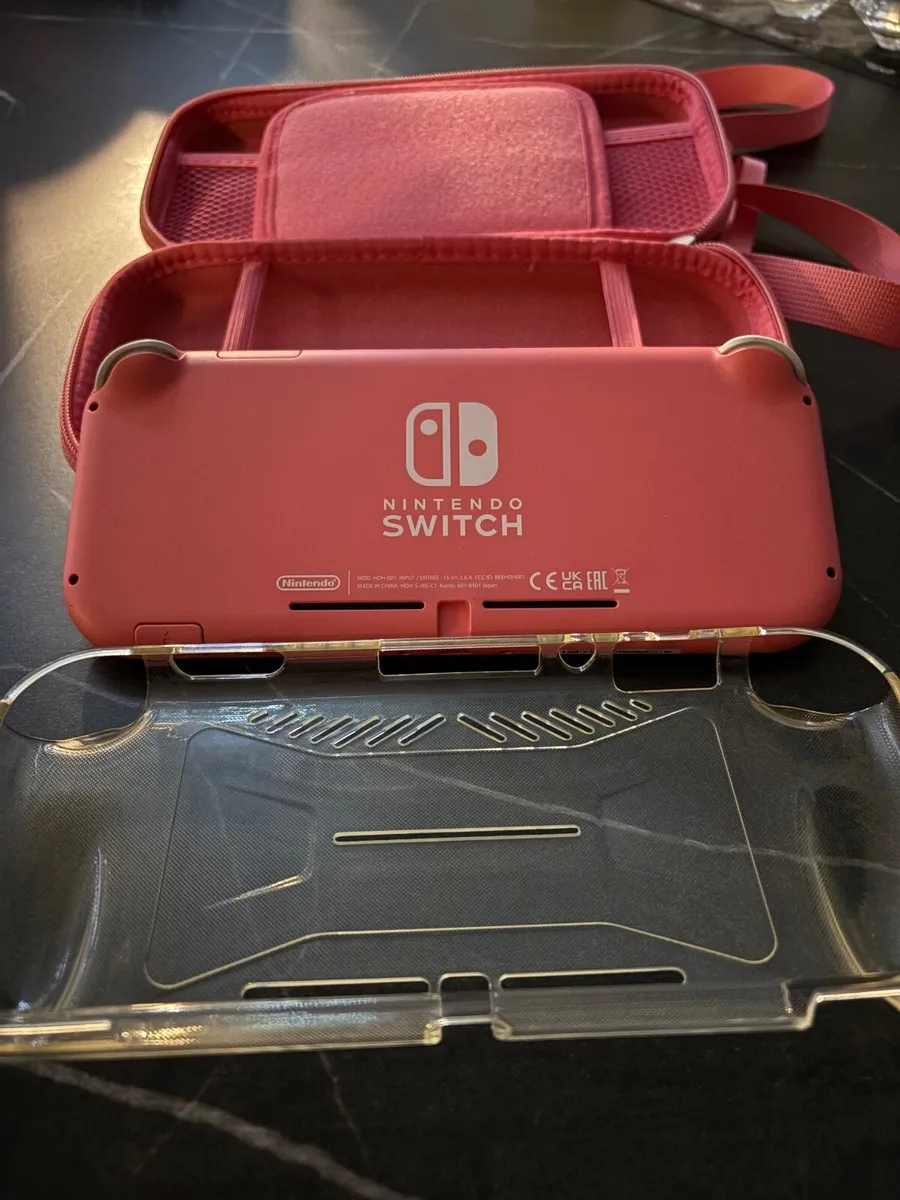 Nintendo switch lite - Image 4