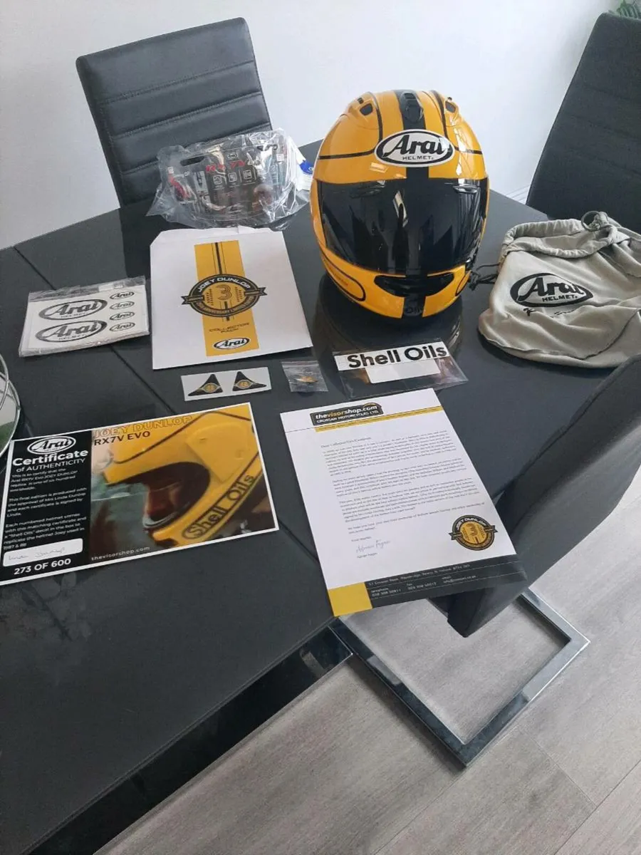 Joey Dunlop 25th Anniversary Helmet - Image 1