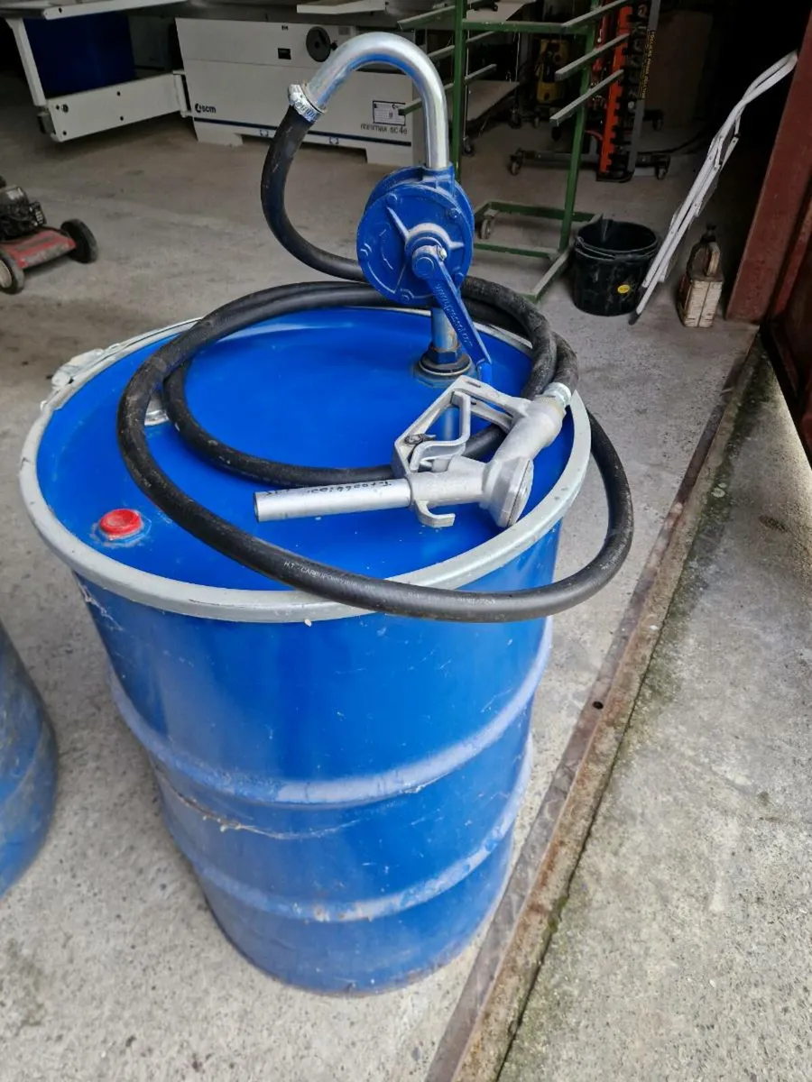 Diesel pump & barrel - Image 1