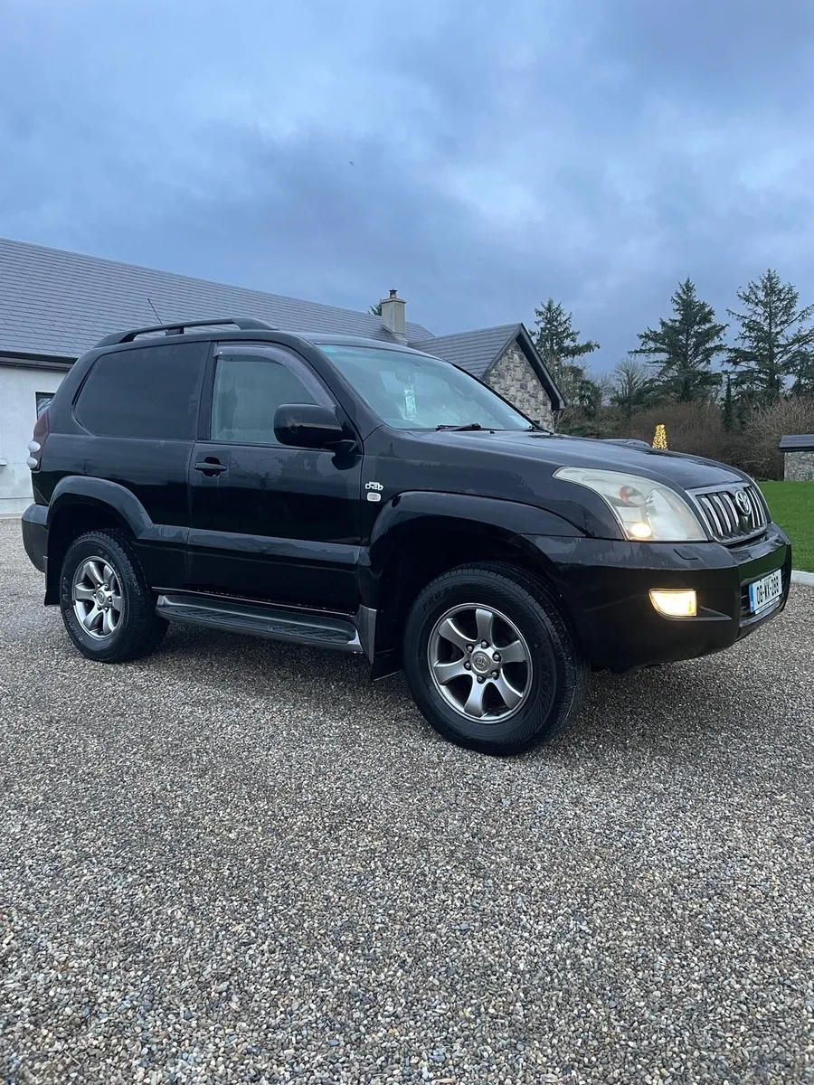 Toyota landcruiser - Image 1