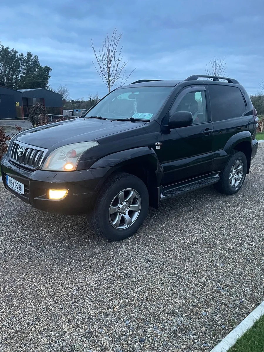 Toyota landcruiser - Image 4