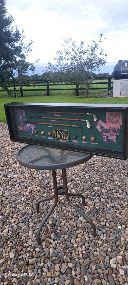 Large old golfing picture frame - Image 1