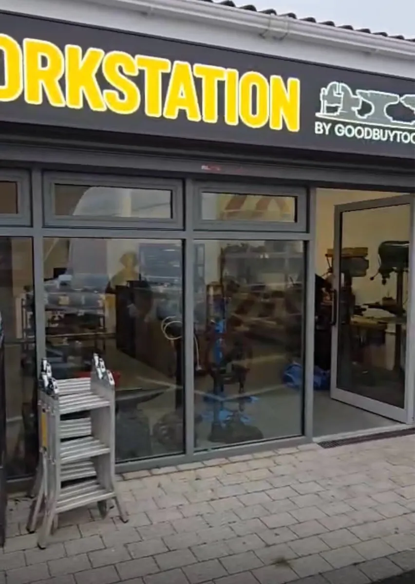 Floor standing pedestal meddings single phase - Image 4