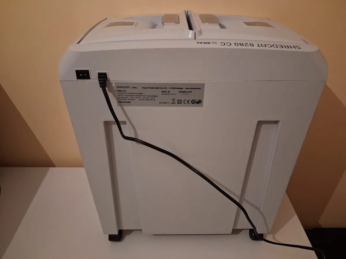 Delivery - Pro Shredcat 8280 Cross Cut Shredder - Image 4