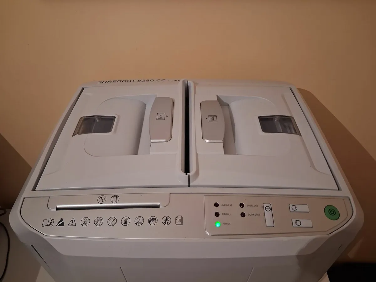 Delivery - Pro Shredcat 8280 Cross Cut Shredder - Image 4