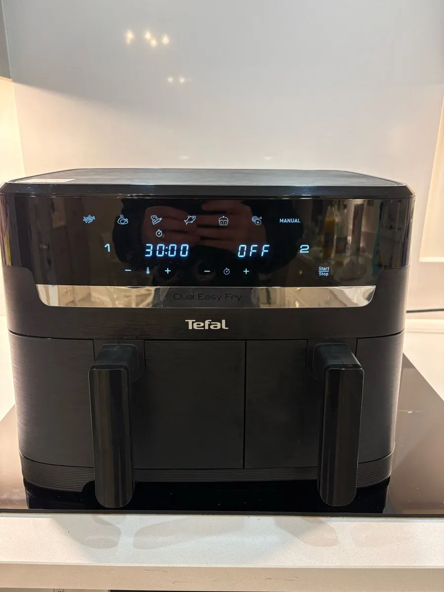 Tefal Air Fryer. - Image 1