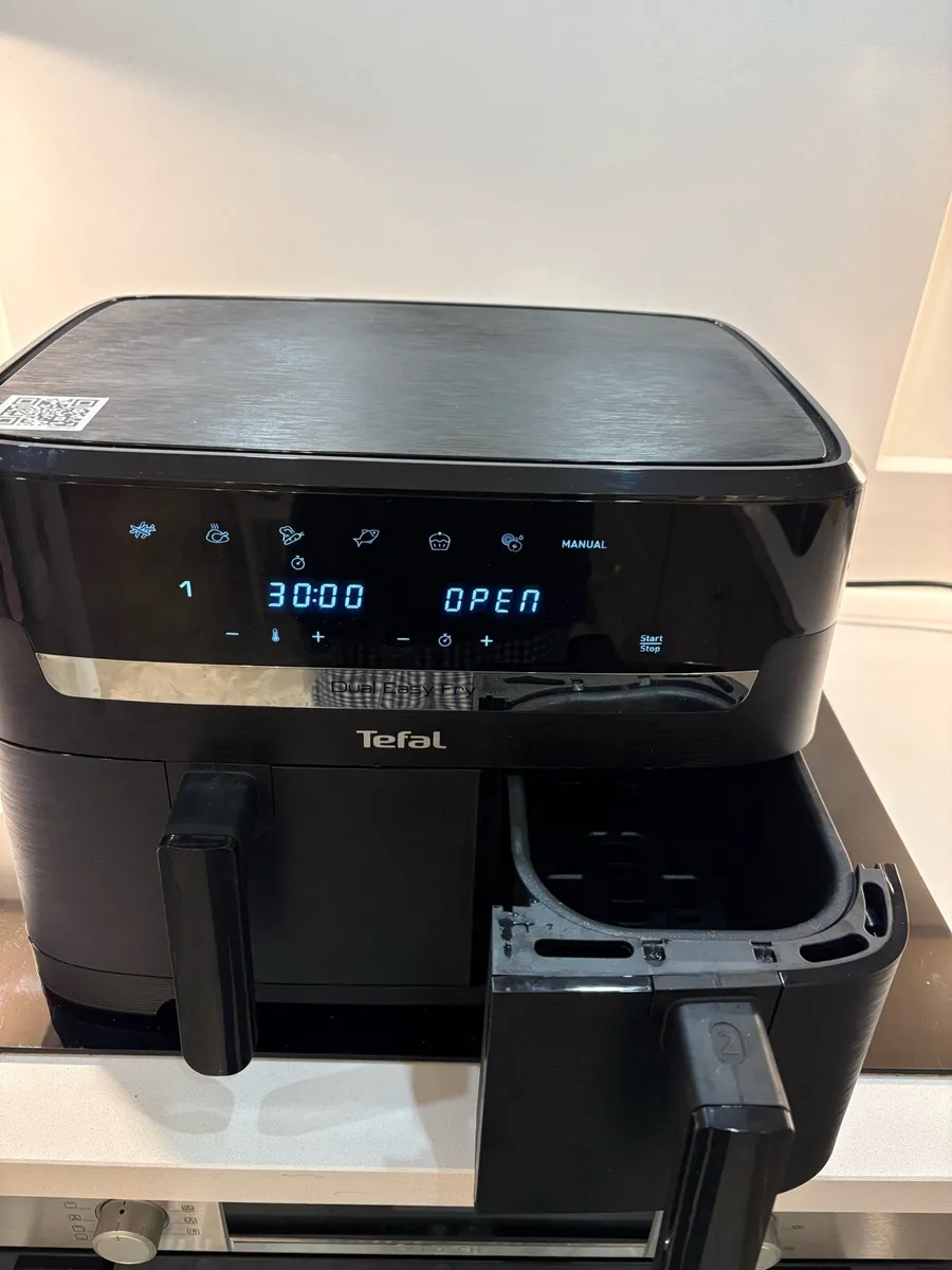 Tefal Air Fryer. - Image 3