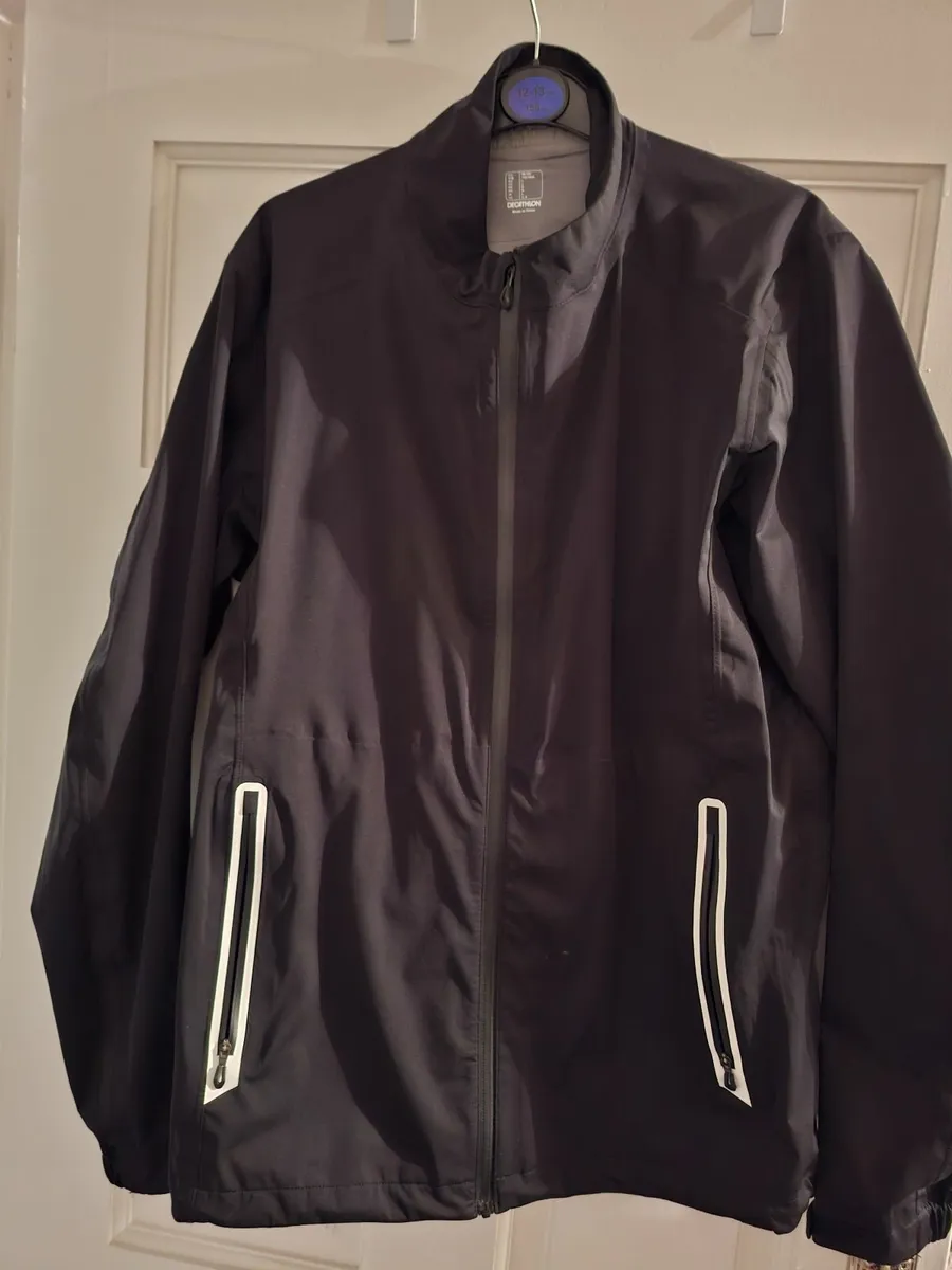 Decathlon Mens rain suit - Image 2