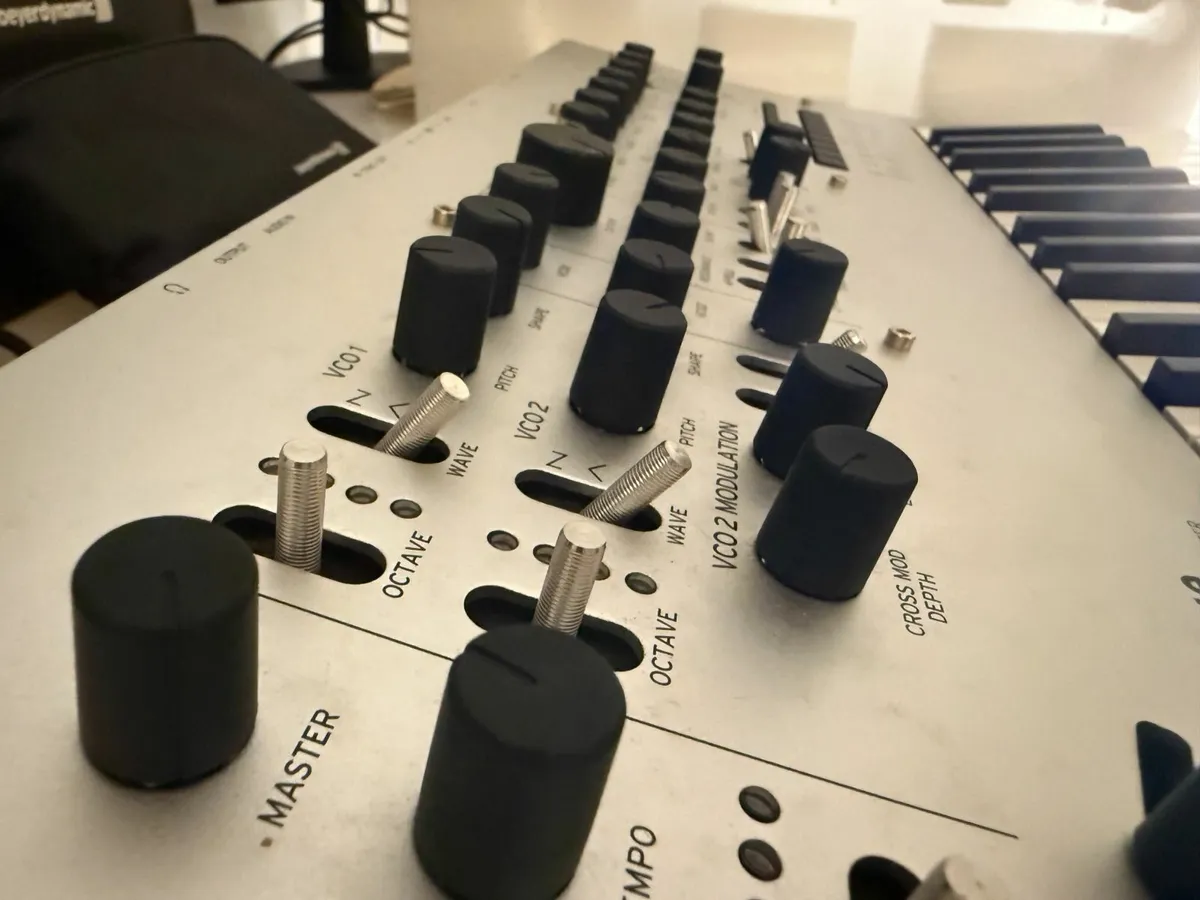 Korg Minilogue Polyphonic Synthesizer - Image 2