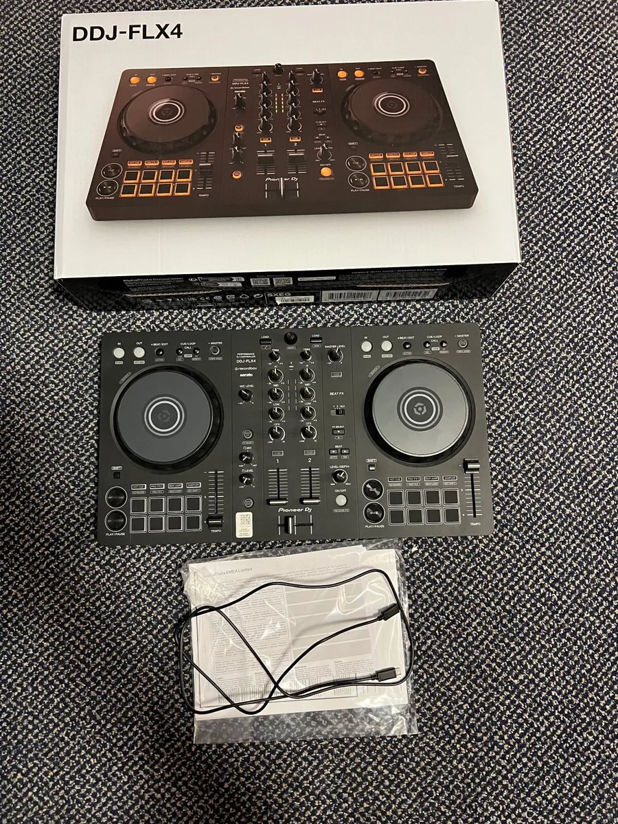Pioneer DJ DDJ-FLX4 DJ Controller + PioneerHDJ-X5 - Image 4