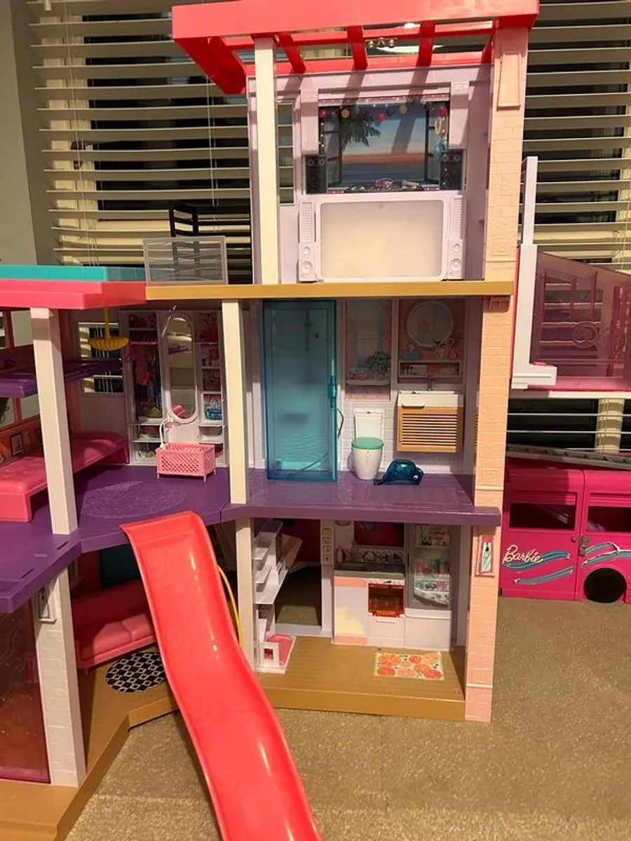 Barbie Dream House - Image 3