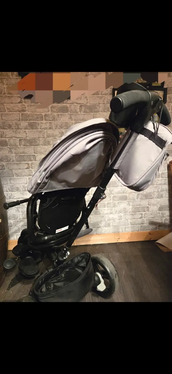 Toddler bike (trike) with parent handle - Image 3