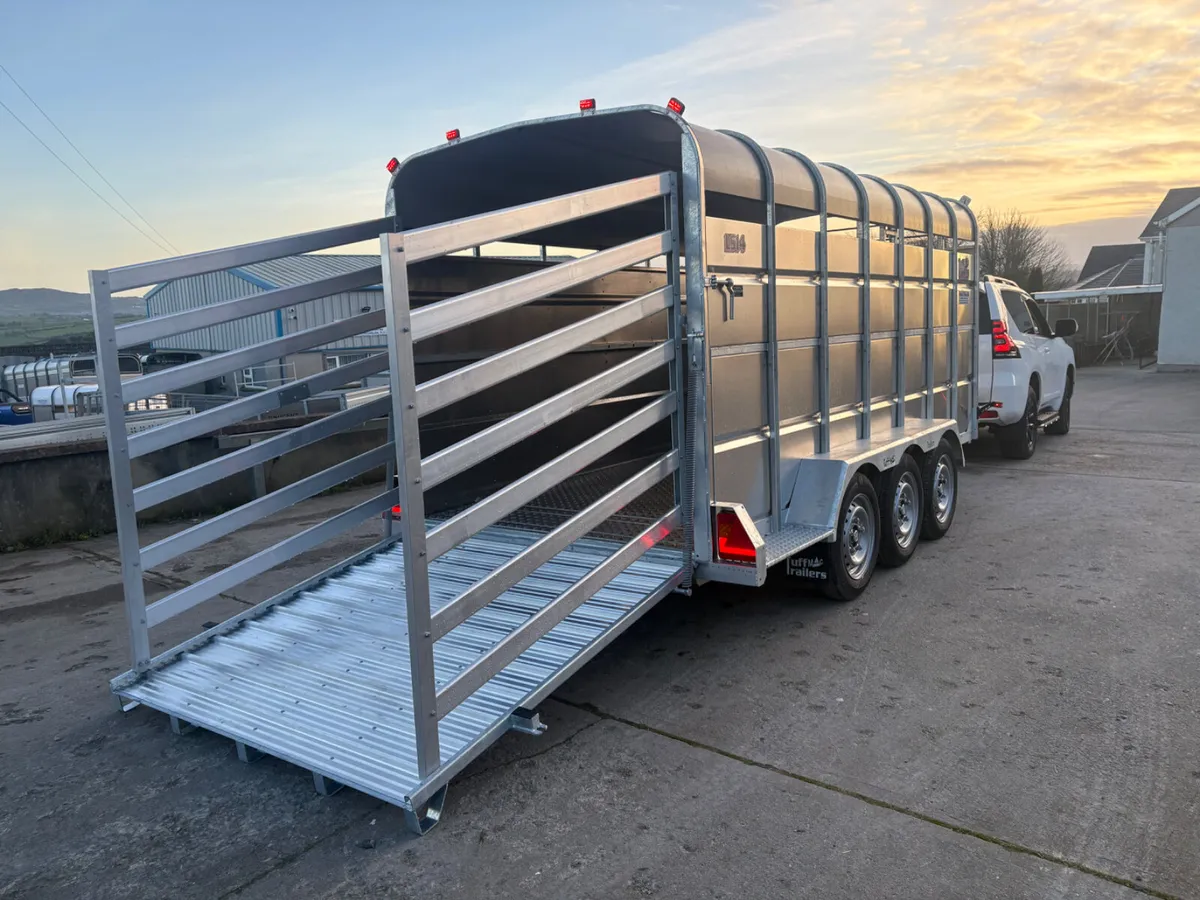 Tuff Mac 14x6 Tri Axle Cattle Trailer - Image 1