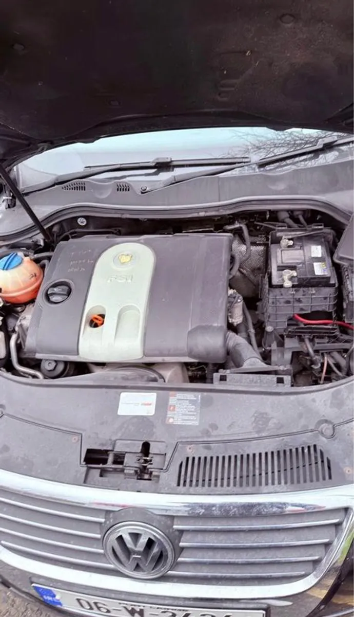 2006 Volkswagen Passat - Image 3