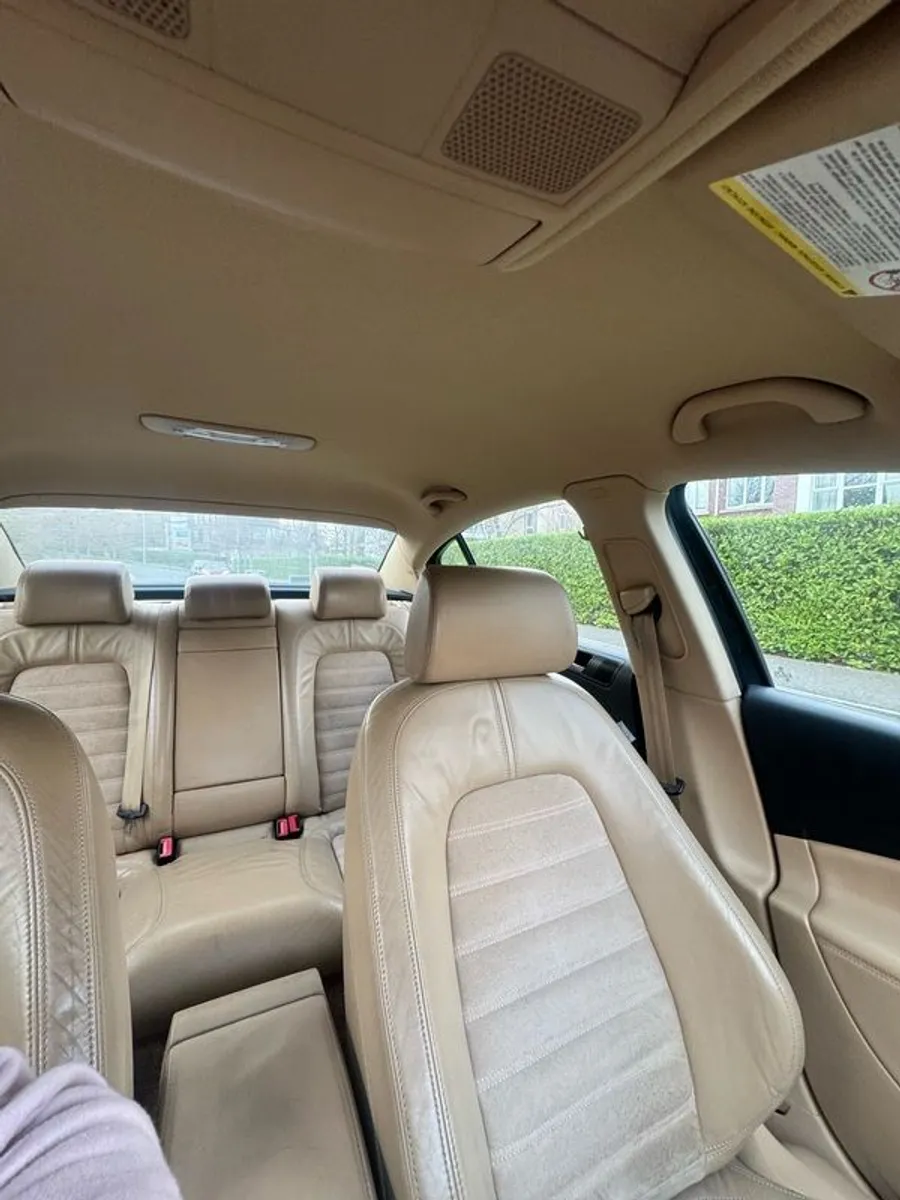 2006 Volkswagen Passat - Image 4