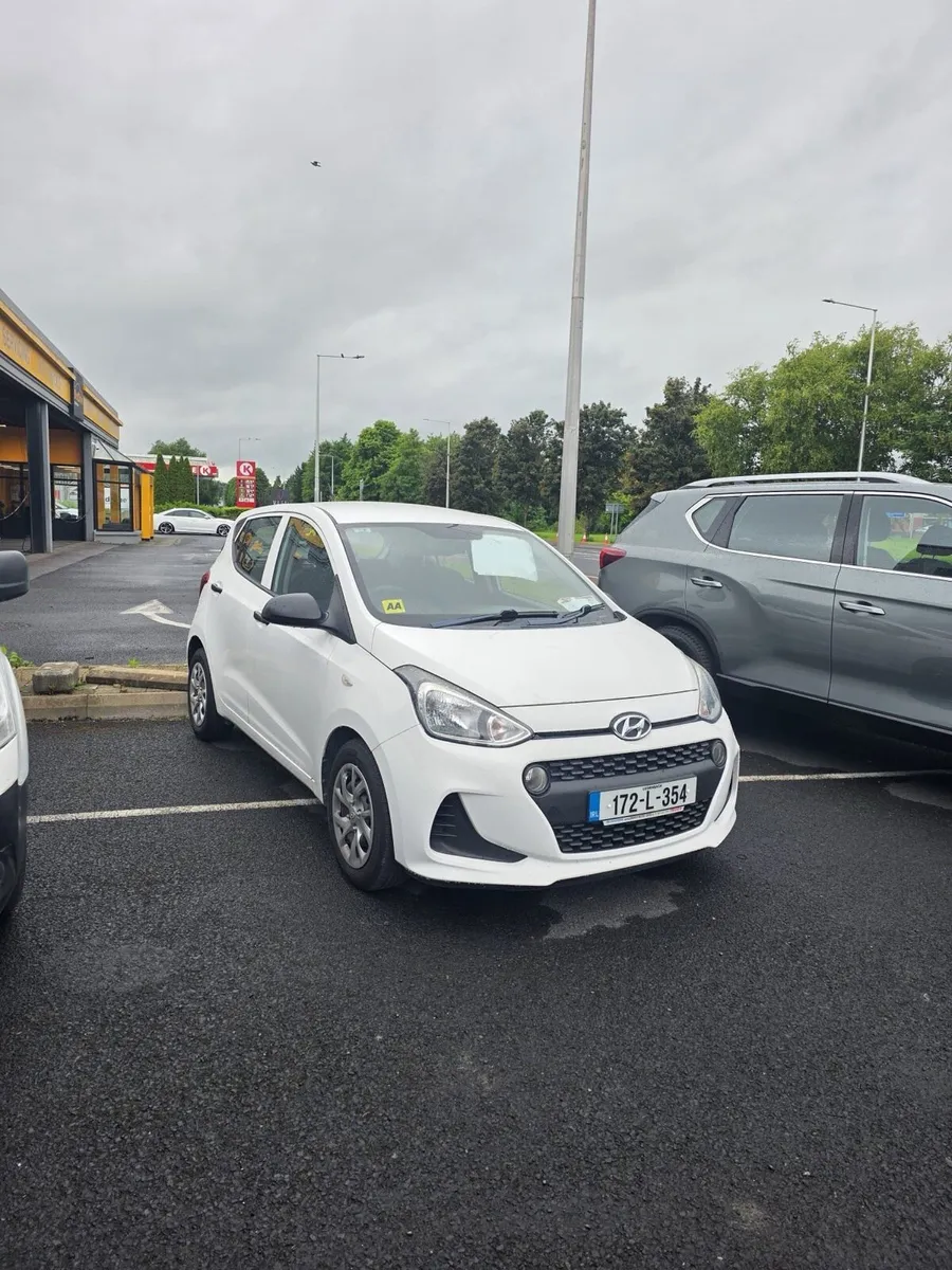 172 Hyundai i10 - Low Mileage!! - Image 1