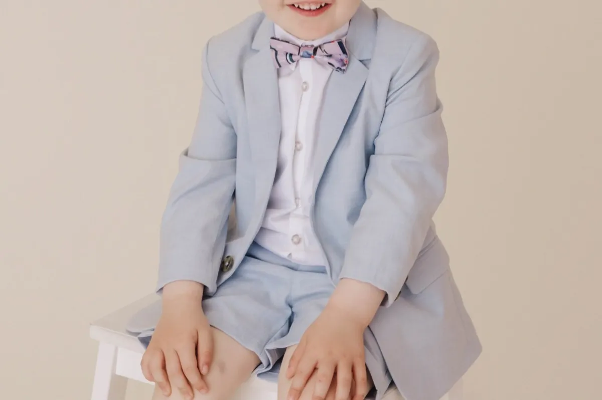 Boys suit age 4 - Image 2