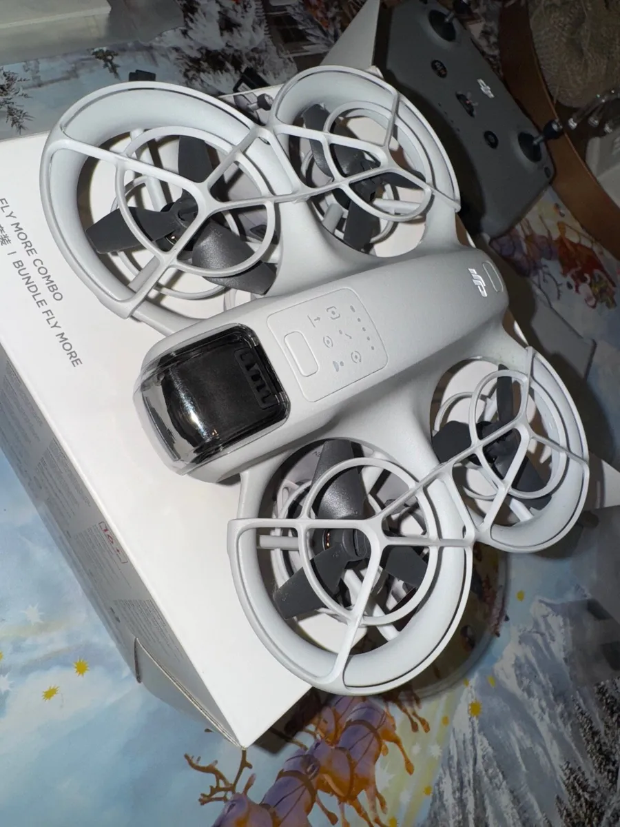 ** DJI Neo Fly More Combo (RC)** - Image 3