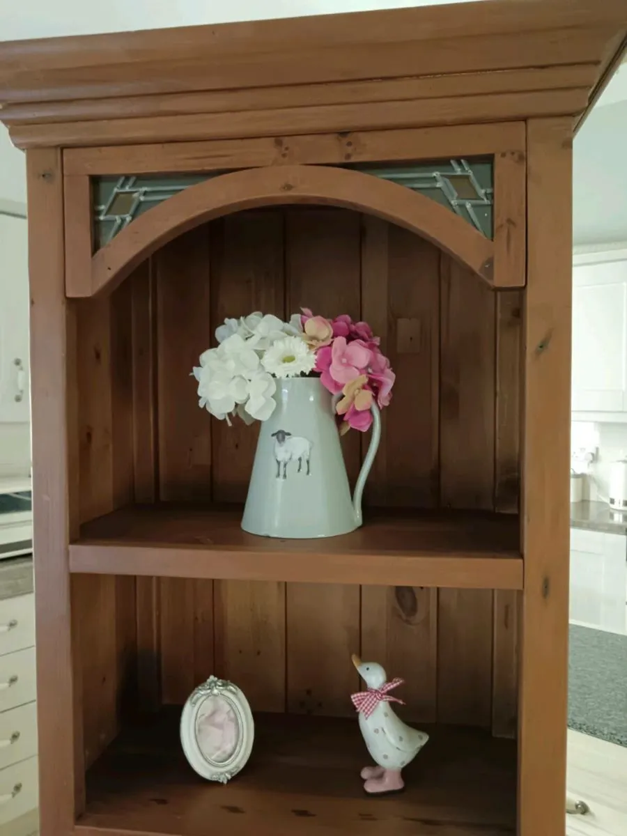 Rustic wood unit - Image 4