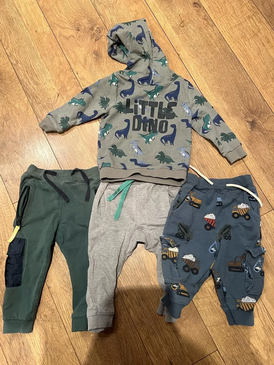 Baby clothes 9-12m - Image 1