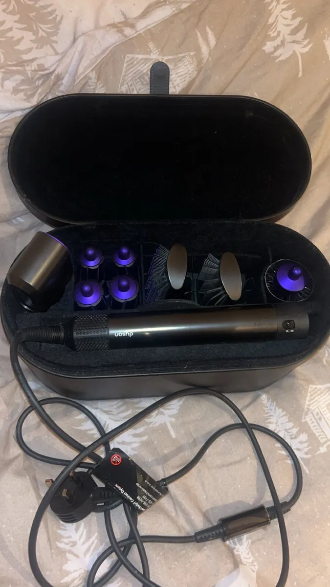 Dyson Airwrap - Image 1