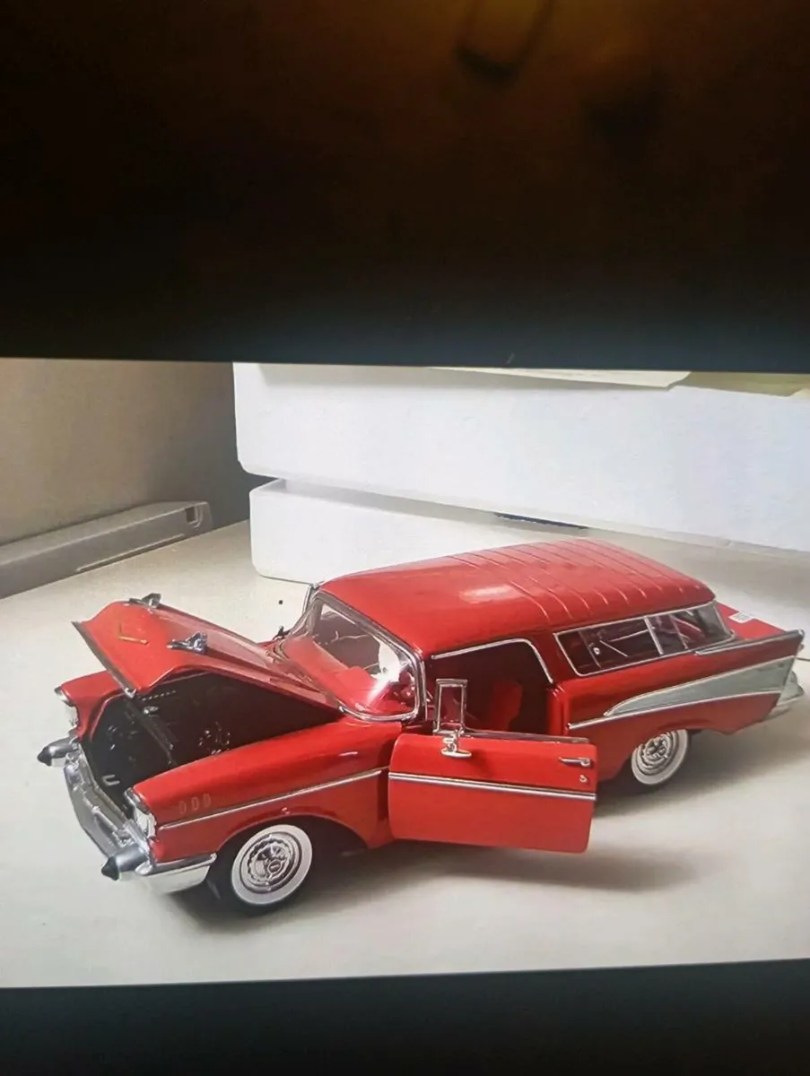 Vintage 1957  CHEVROLET'S BELL AIR NOMAD RED 1-24 - Image 1