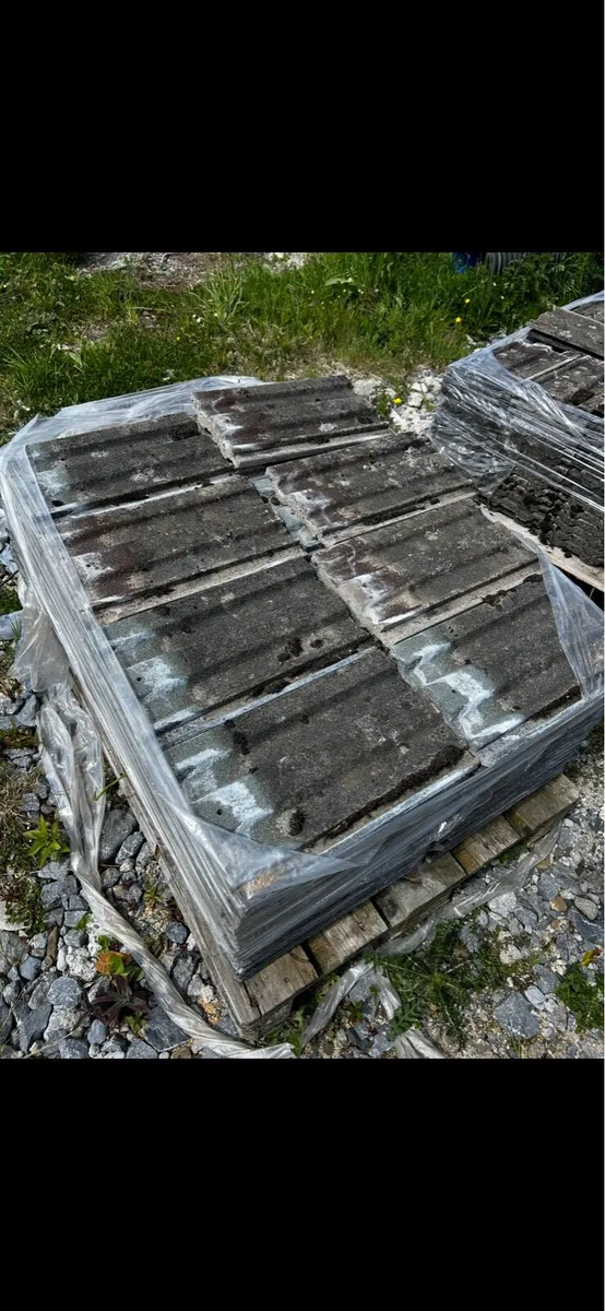 Roof Tiles & Ridge Tiles - Image 1