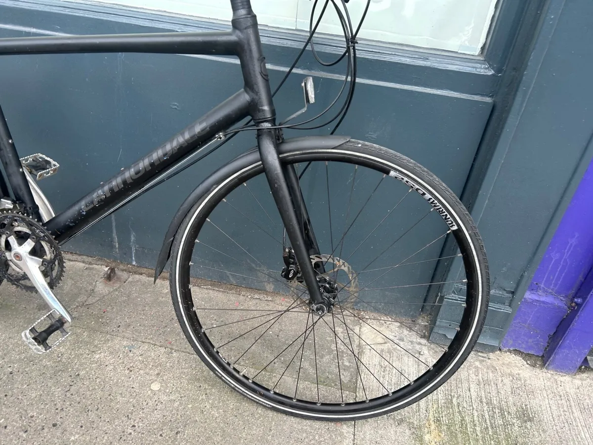 Cannondale Hybrid bike ❗️Open 7 days of the week ❗ - Image 4