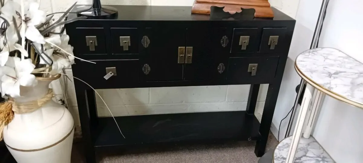 Modern Oriental Look Console Table