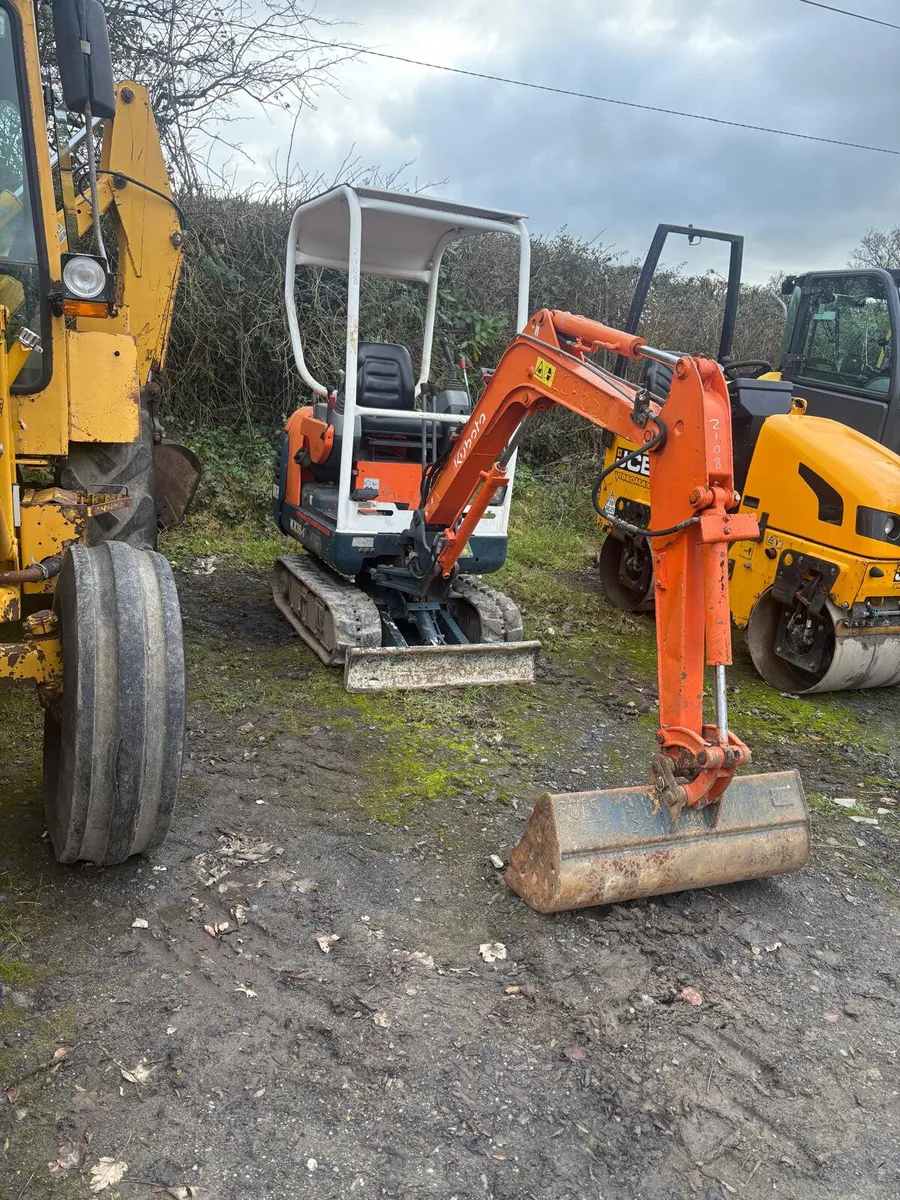 Kubota 36.3 Mini Digger - Image 1