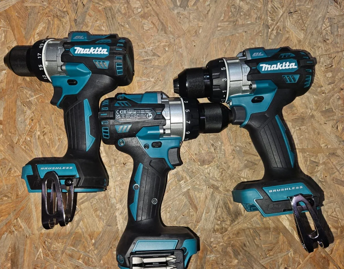 MAKITA