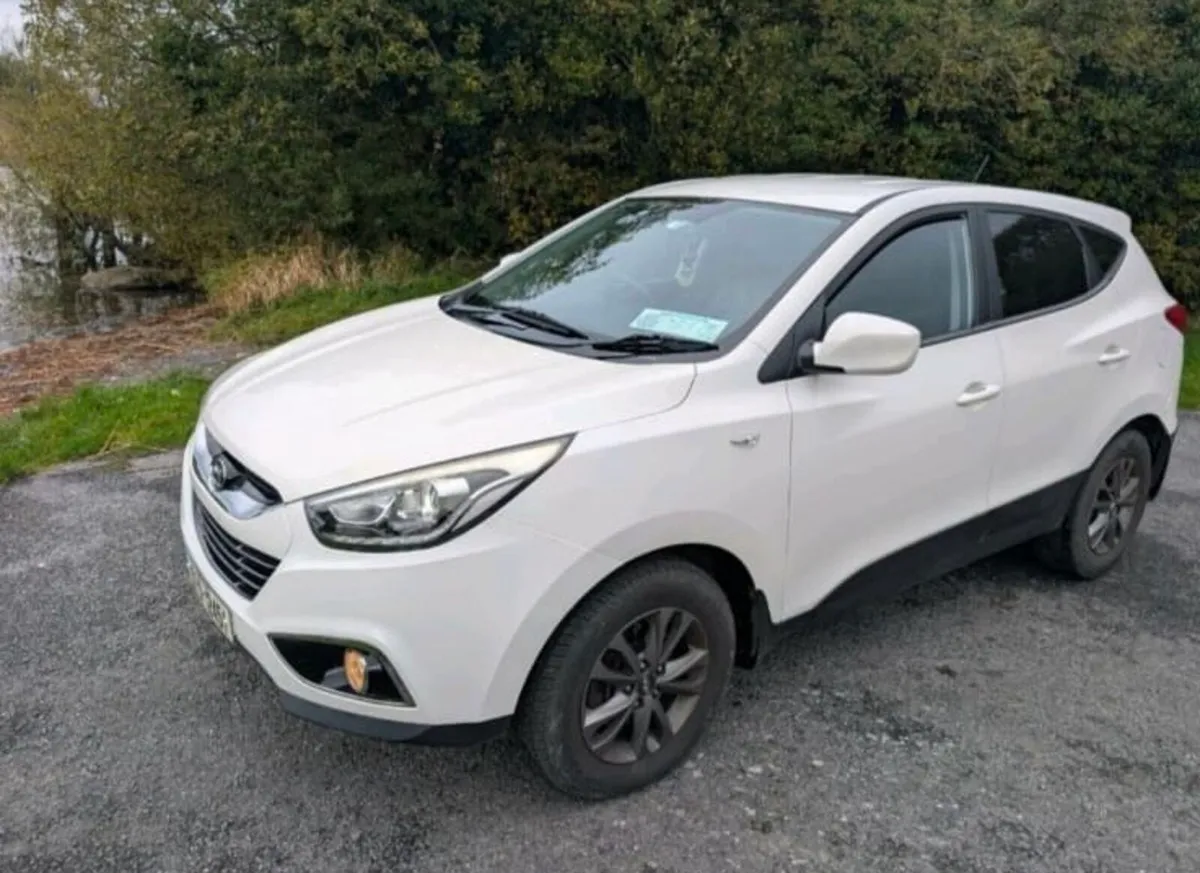 Hyundai ix35 - Image 2