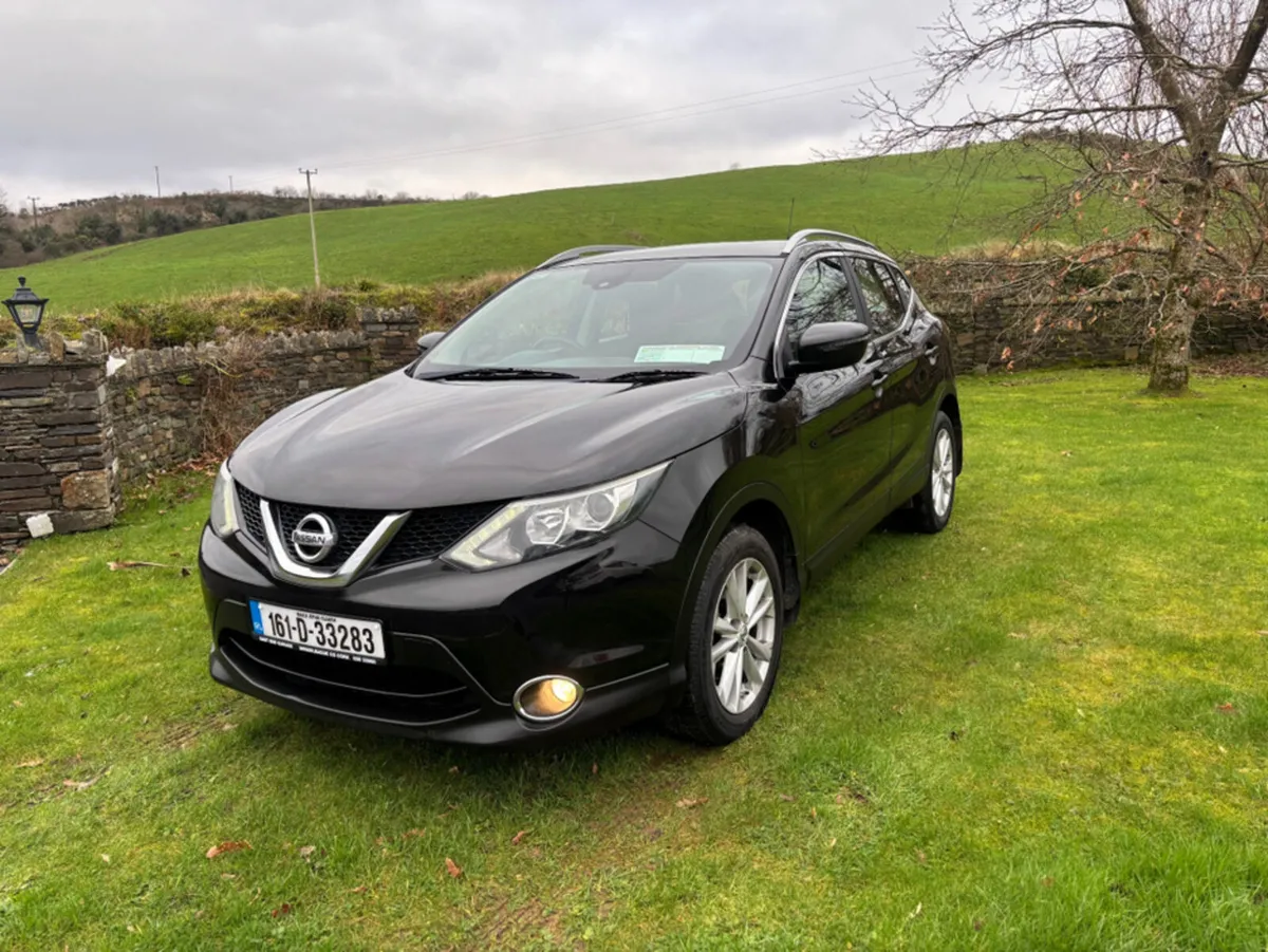Nissan Qashqai 1.5 SV MY16 E6 4DR - Image 2